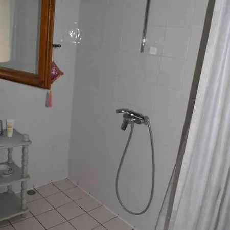 Romantique, Avec Son Petit Etang Prive En Dordogne * Montignac-Lascaux