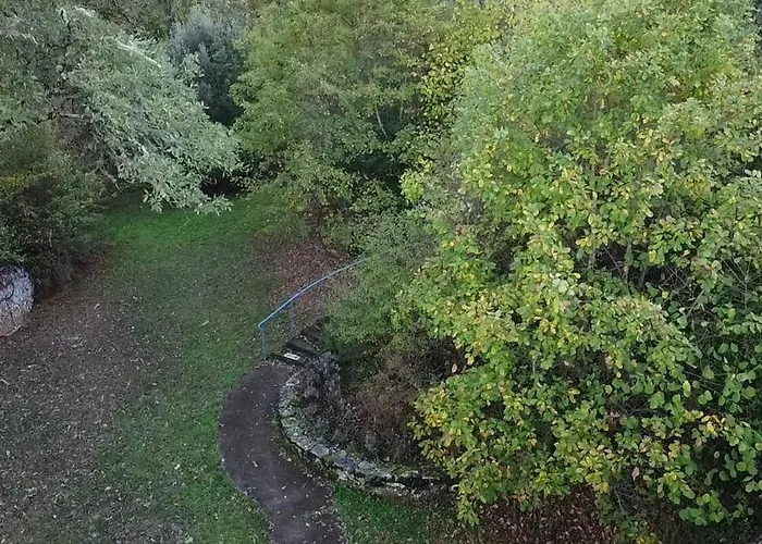 Romantique, Avec Son Petit Etang Prive En Dordogne Montignac-Lascaux